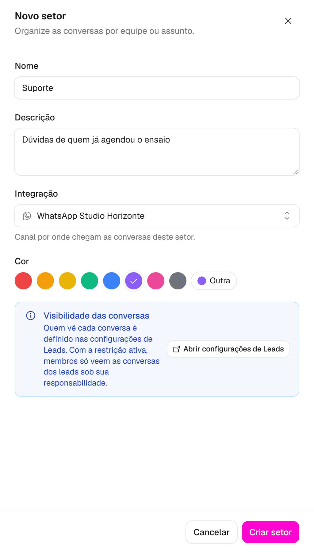 Painel Novo setor com os campos Nome, Descrição, Integração e Cor, o aviso Visibilidade das conversas e o botão Criar setor.